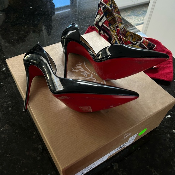 Black Christian Louboutin Heels - Picture 5 of 5